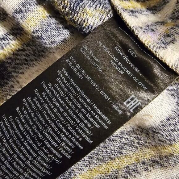 ONLY Rosa Long Plaid Shacket - Size Large - Picture 8 of 9